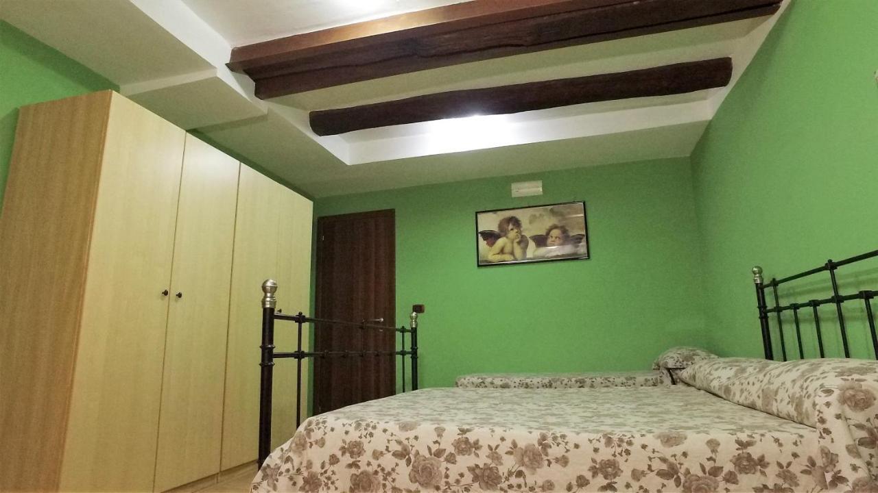 B&B Ersilia เนเปิลส์ ภายนอก รูปภาพ